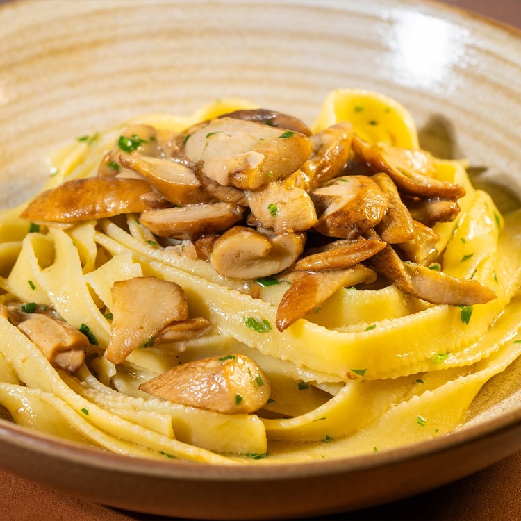 Tagliatelle con i funghi